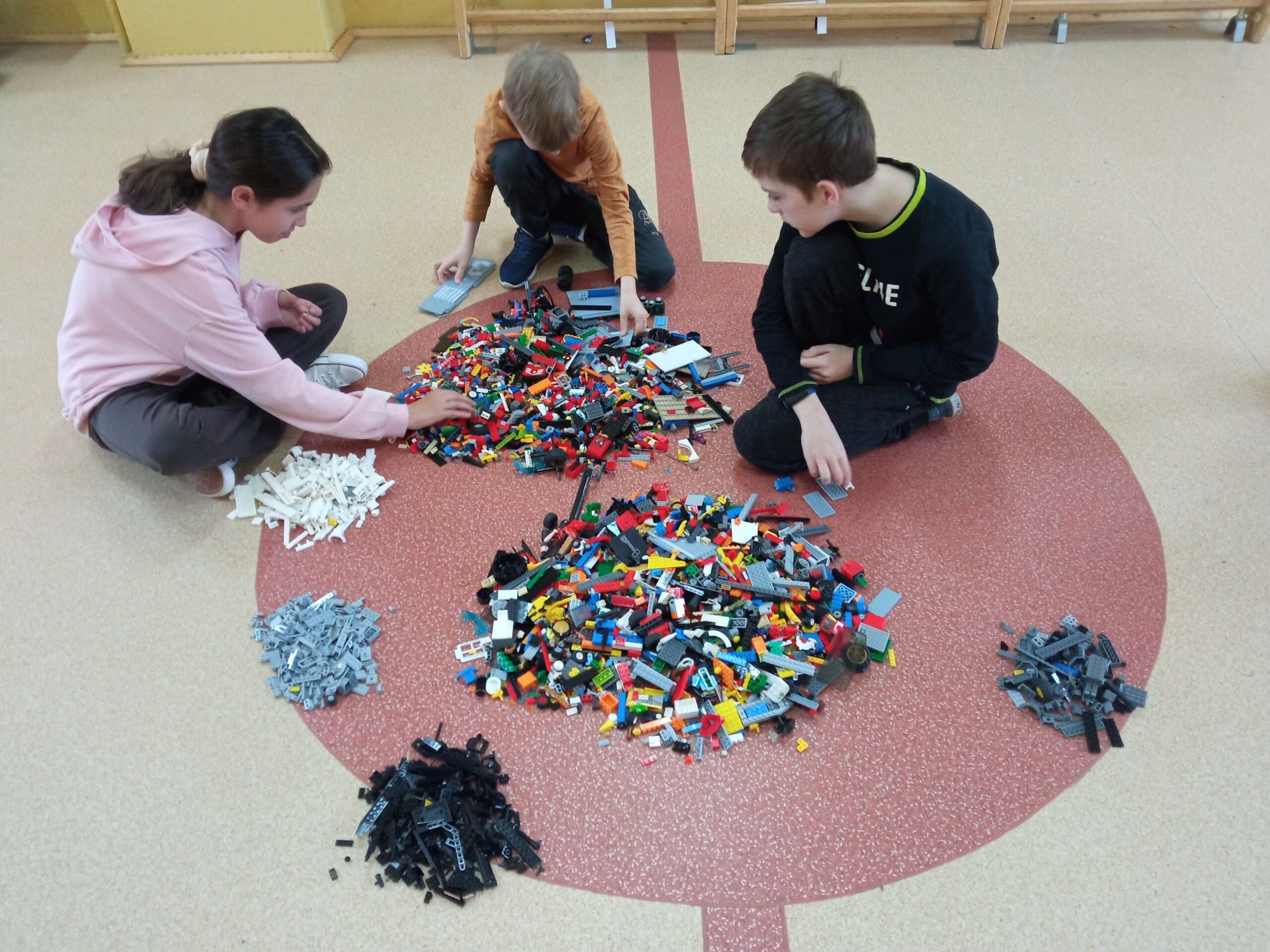 „Barwny Lego Motyl”