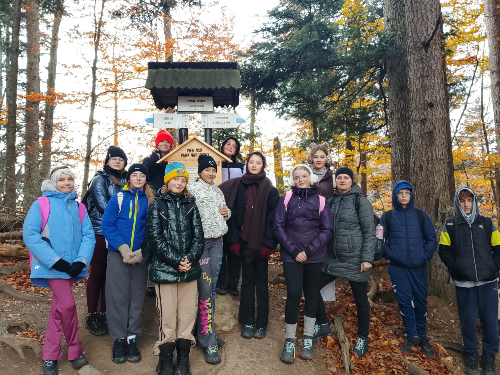 Klasa VI na zajęciach terenowych w PPN