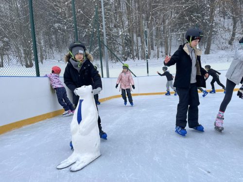 Dzien-Sportow-Zimowych-lodowisko-w-Niedzicy-2 (1)