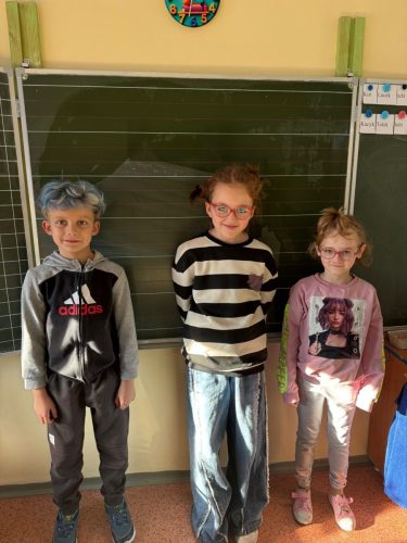 Dzien-Szalonej-Fryzury14