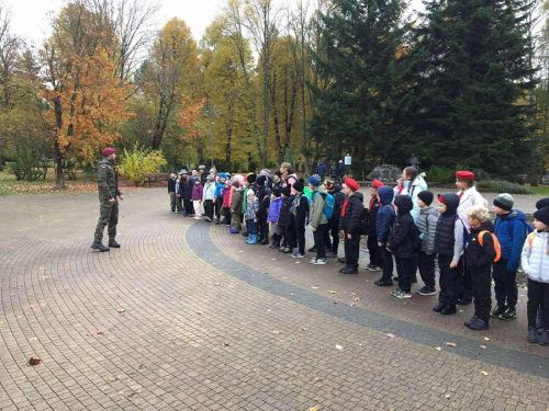 Zuchy-z-naszej-szkoly-w-Rabce-Zdroju-podczas-wydarzenia-„GRULE-2025-2