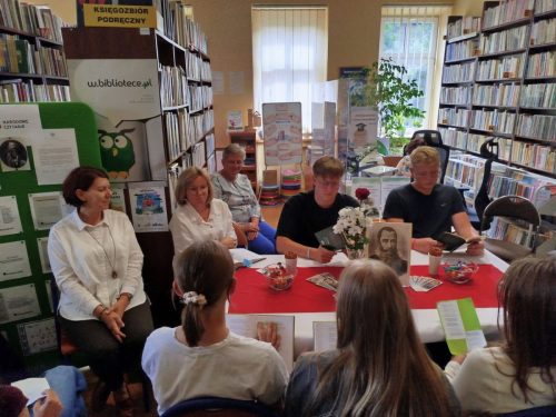 NARODOWE-CZYTANIE-2025-Biblioteka-Gminna-w-Lapszach-Niznych-2