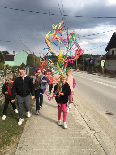 POZEGNANIE-ZIMY-PRZEZ-ZUCHY-6