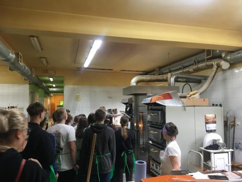 Warsztaty-cukiernicze-uczniow-kl.-VII-i-VIII-1