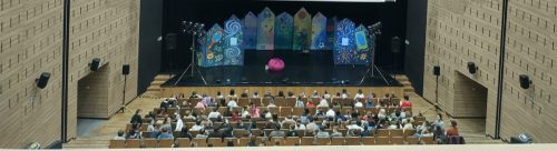 Spektakl-teatralny-pt.-„W-pustyni-i-w-sieci-3