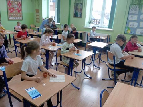 Spotkanie-uczniow-kl.-I-III-z-Ekodoradca-6