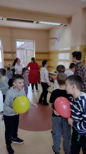 Wzruszajace-spotkanie-z-grupa-Czastki-elementarne-z-Czerwiennego-10