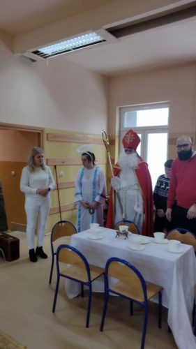 Wzruszajace-spotkanie-z-grupa-Czastki-elementarne-z-Czerwiennego-14 (1)