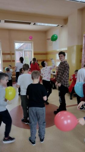 Wzruszajace-spotkanie-z-grupa-Czastki-elementarne-z-Czerwiennego-5 (1)