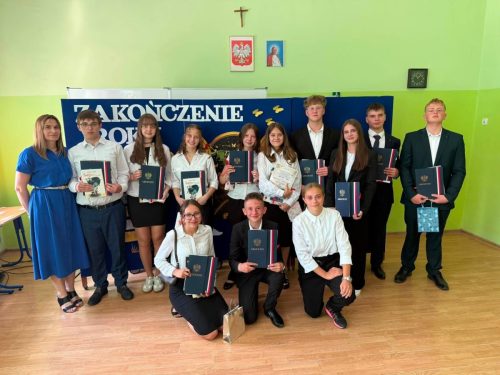 Pozegnanie-osmoklasistow-4