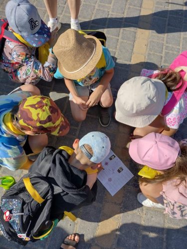 SPACER-Z-BLOGOSLAWIONYM-–-WYCIECZKA-UCZNIOW-KLAS-I–III-DO-LAPSZ-NIZNYCH-20