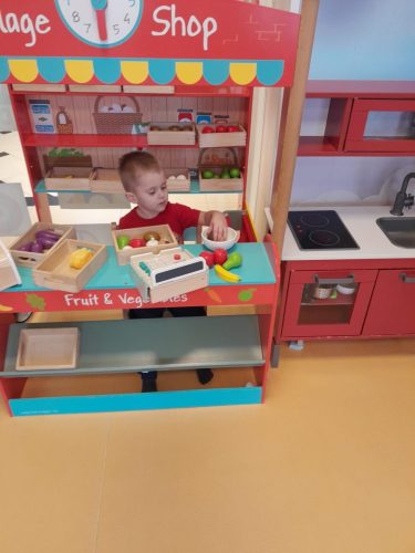 Przedszkolaki-podczas-zabawy-w-Malpim-Gaju-1