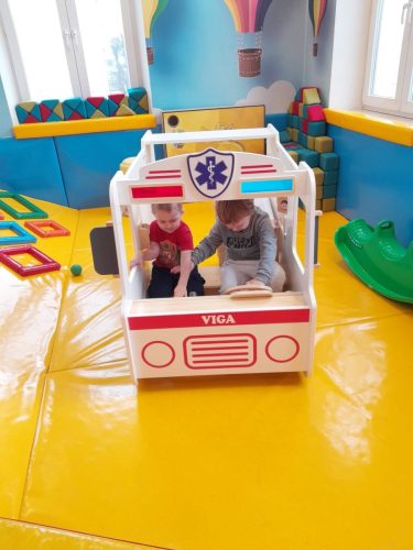 Przedszkolaki-podczas-zabawy-w-Malpim-Gaju-13