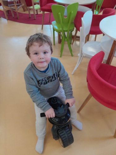 Przedszkolaki-podczas-zabawy-w-Malpim-Gaju-2