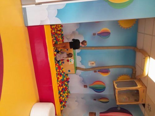 Przedszkolaki-podczas-zabawy-w-Malpim-Gaju-4