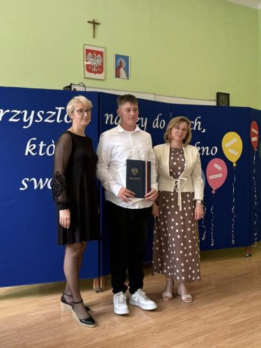 Urzoczystosc-zakonczenia-roku-szkolnego-2024 2025-2