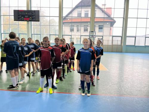 Zawody-sportowe-pilka-nozna-kl.-IV-VI-reprezentacje-1