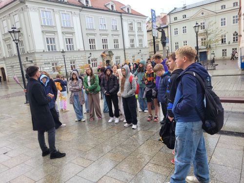 Uczniowie-kl.-V-VIII-podczas-wyjzadu-do-Krakowa-w-ramach-projektu-Poznaj-Malopolske-21